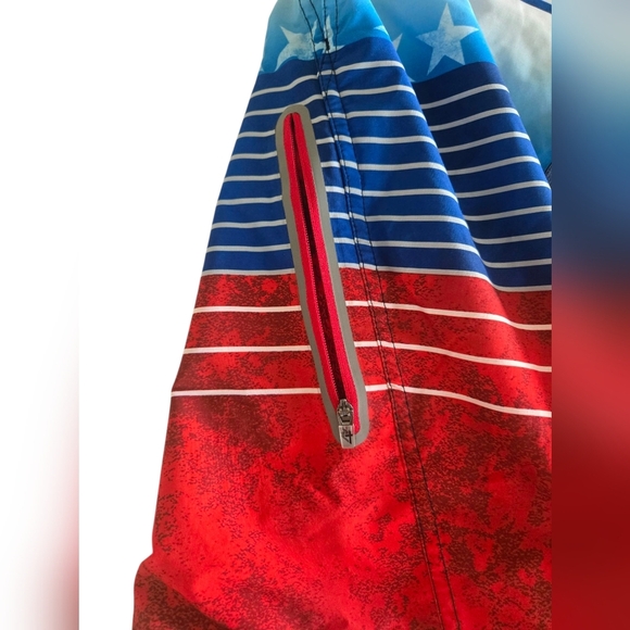 ZeroXposur Mens Red White And Blue Board Shorts Swimwear XL - Picture 2 of 8